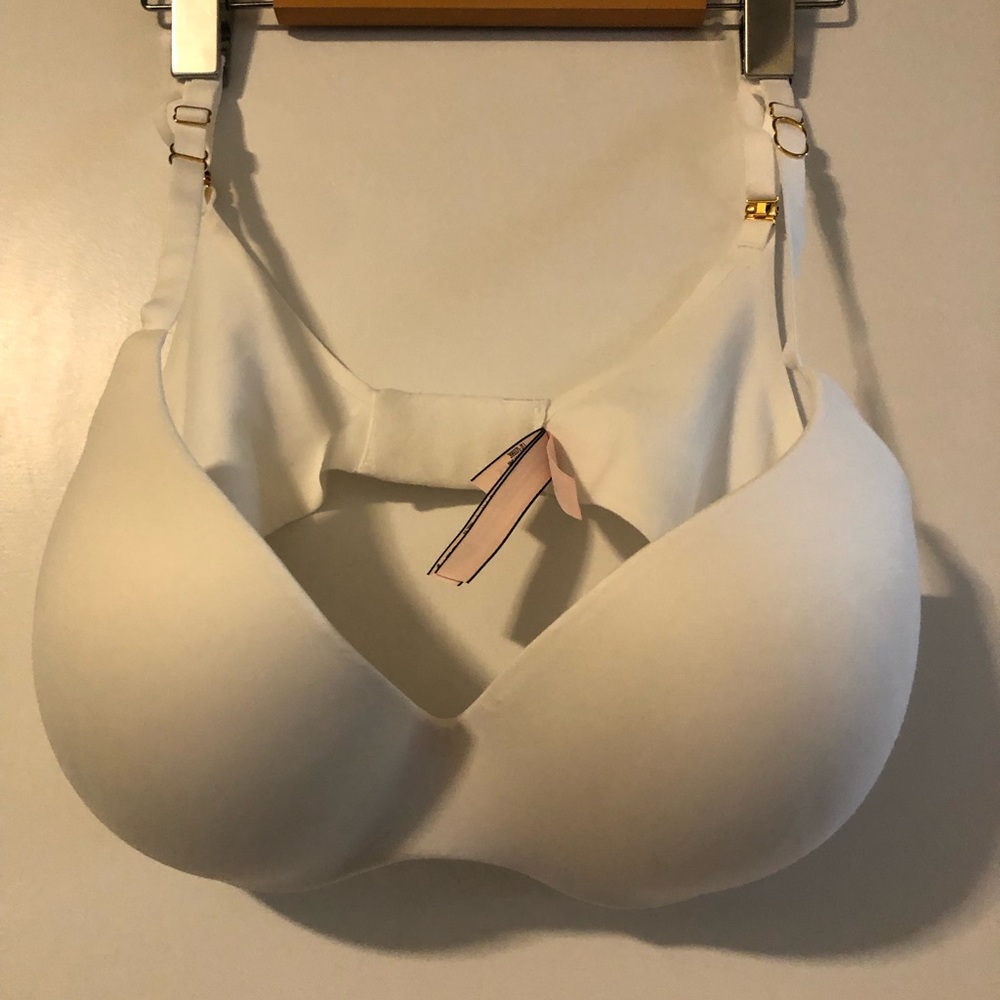 Victoria's Secret Cream Bra